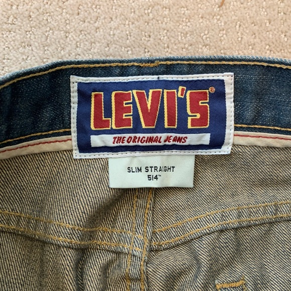Levi’s 514 Slim Straight Jeans - Picture 3 of 5
